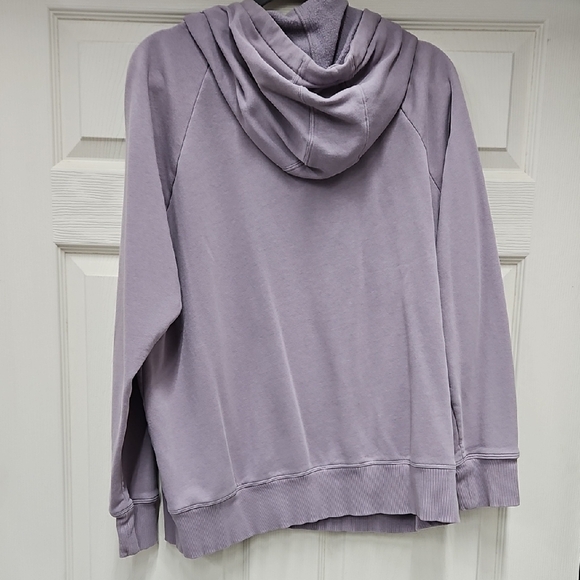 Under Armour Lavender Hoodie with Black Logo - Picture 3 of 3